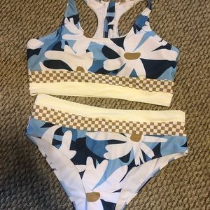 Bloomington Cut Back Crop Bikini Set Size XL Deep Sky Blue NWOT